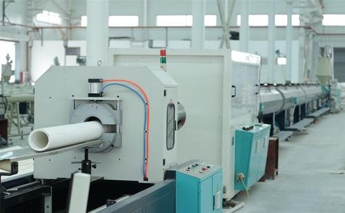 पीवीसी-यू और पीवीसी-सी पाइपों के अलावा, पीवीसी पाइपों के लिए अन्य क्या वर्गीकरण हैं?